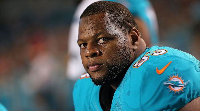 Ndamukong-Suh-Dolphins.jpg